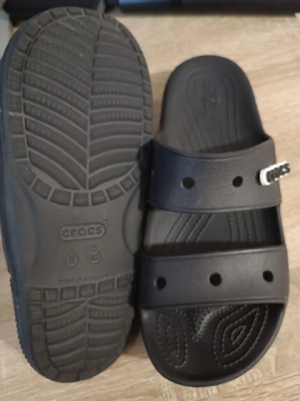 Чоловічі сандалі Crocs