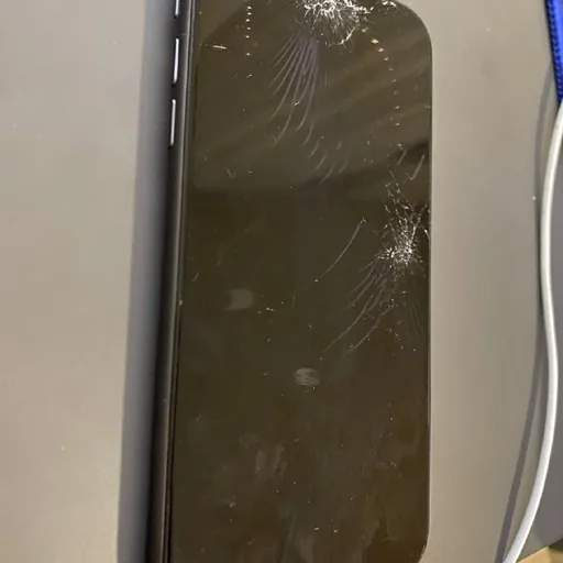iPhone 11 64GB