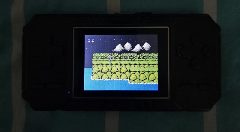 Портативная игровая ретро консоль Handheld Game Console 520 in 1 4