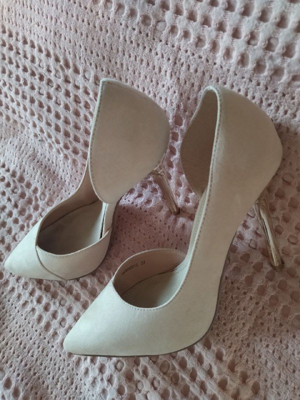 бежевые замшевые женские туфли размер 37 3