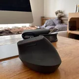 Logitech MX Vertical мышь 3