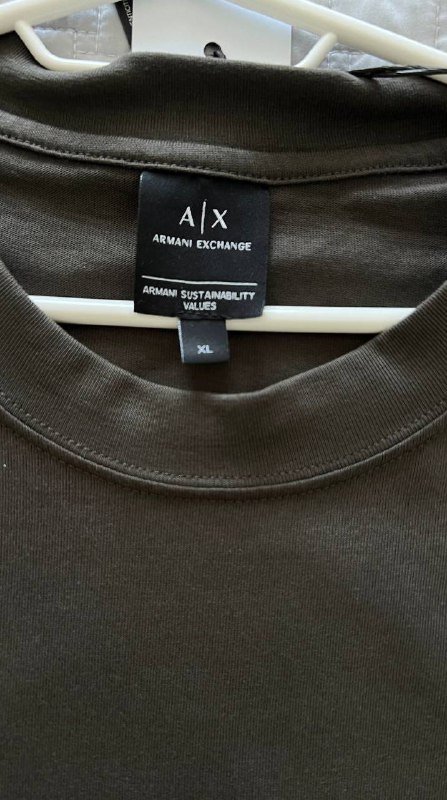 Футболка мужская Armani, женские замшевые ботинки Reserved 4