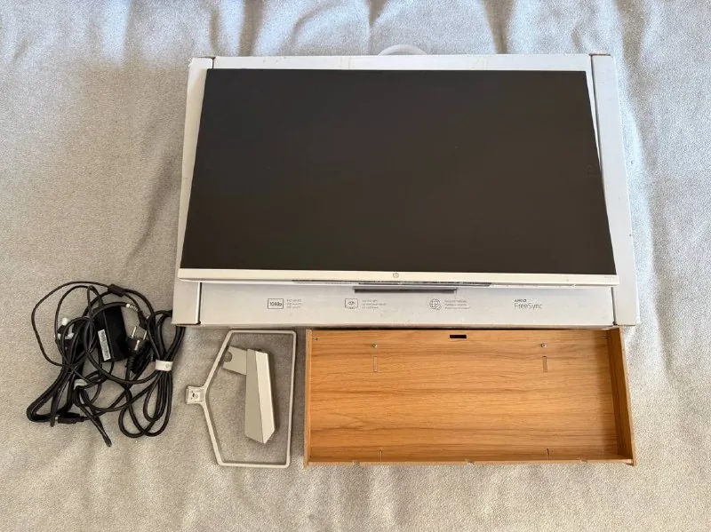 HP M27fw 27 монитор 1