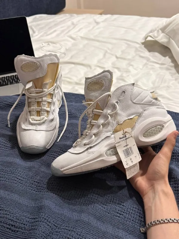 Maison Margiela x Reebok sneakers 1
