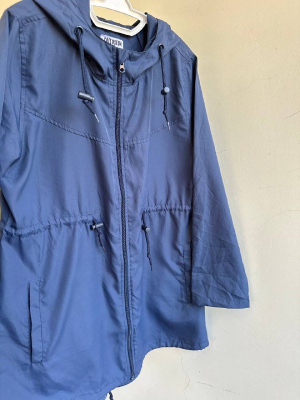 Легкая женская парка COLOSSEUM размер М 4