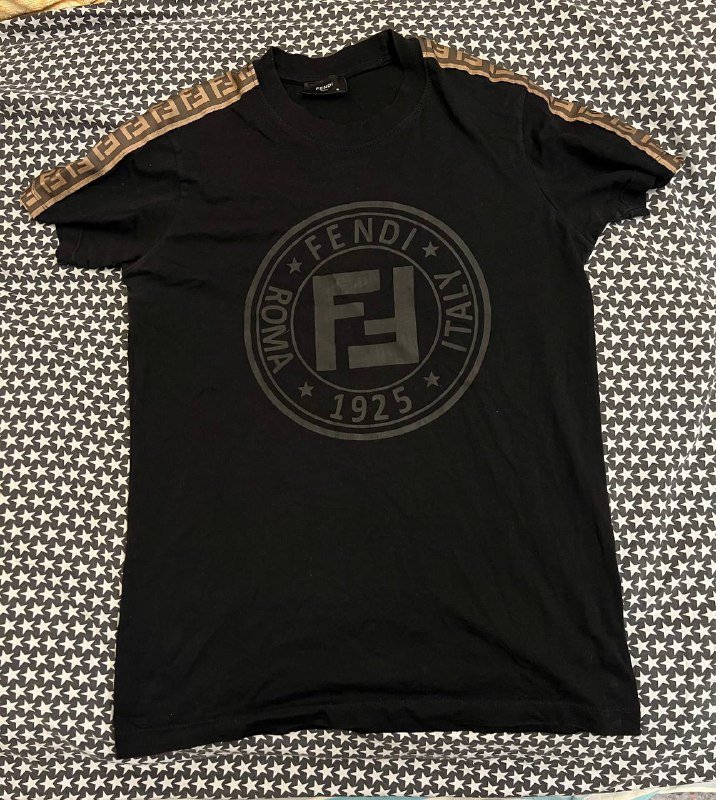Футболка Фенди