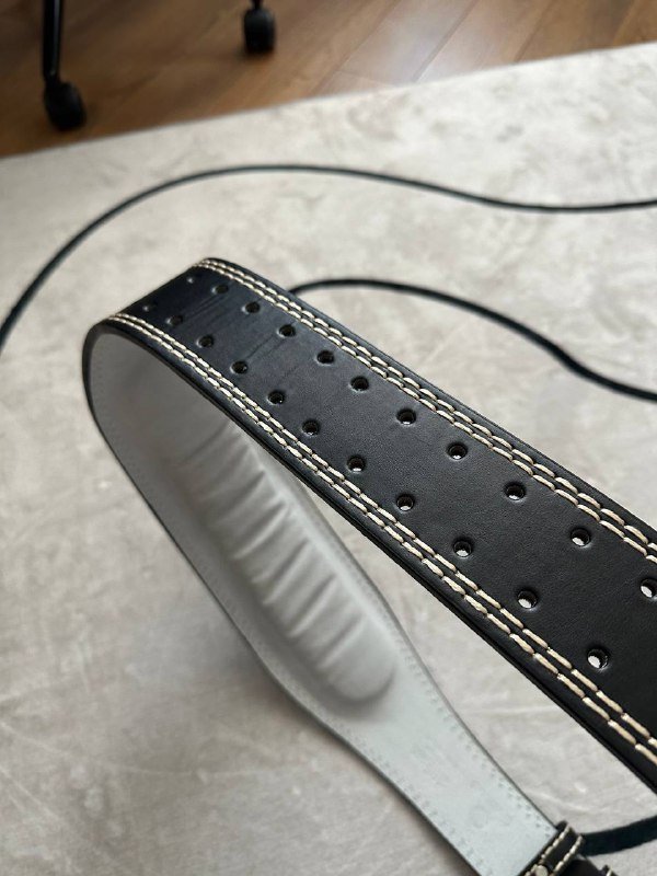 спортивный ремень для тренажерного зала Sveltus 2