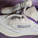 Кроссовки Minions x Reebok Club C 85 «Злобная шестерка» 1