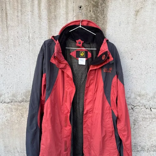 Jack Wolfskin-ის ქარსაფარი, ზომა L-XL