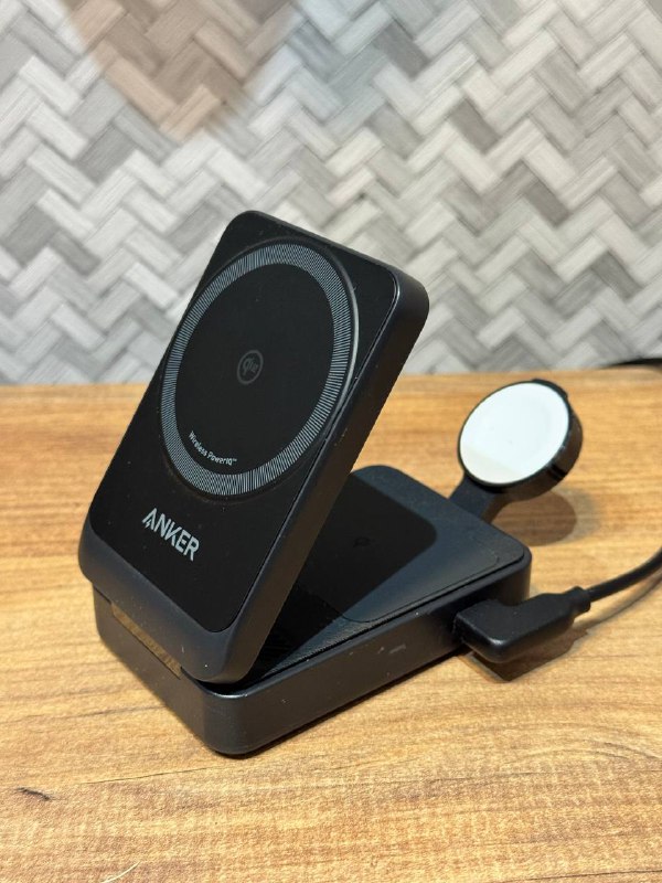 Зарядная станция Anker MagGo 3 в 1 1