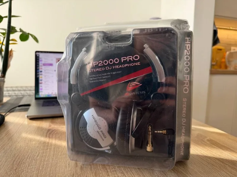 Наушники JBSYSTEMS HP 2000 PRO 1
