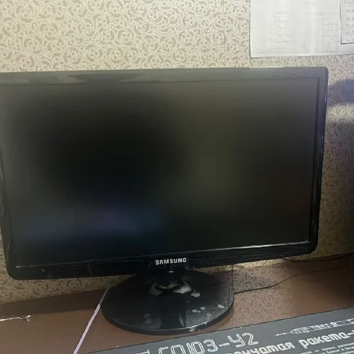 Монитор Samsung 60 Гц