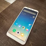 Xiaomi Redmi 5 Plus, Samsung Galaxy Buds Live, SmartTag 1