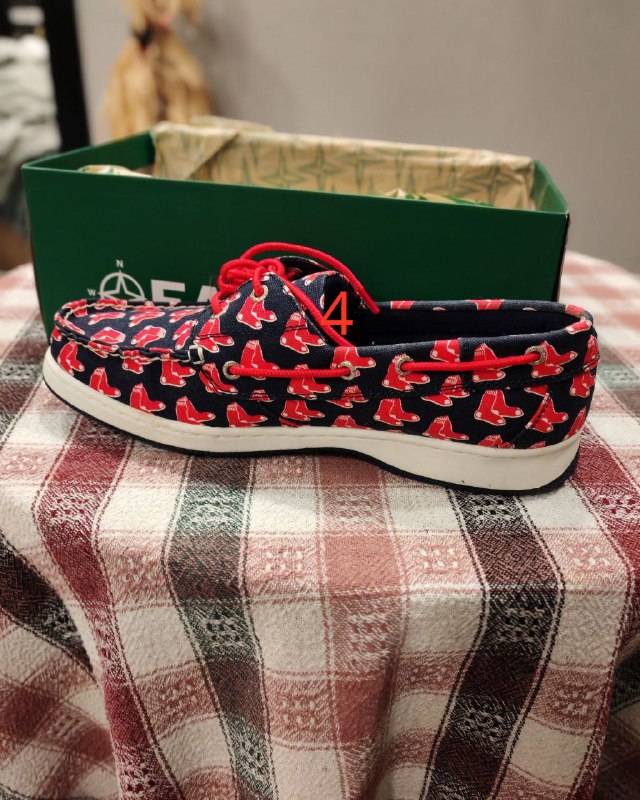 Женские замшевые мокасины Cabela's Slip-On, Кроссовки Rocky Rugged AT Waterproof, Женские мокасины RedHead Slip-On, Женские топсайдеры Eastland x MLB, New Balance FuelCell Pvlse v1 4