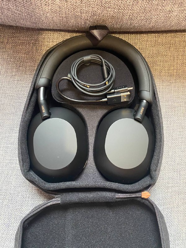 Беспроводные наушники Sony 2