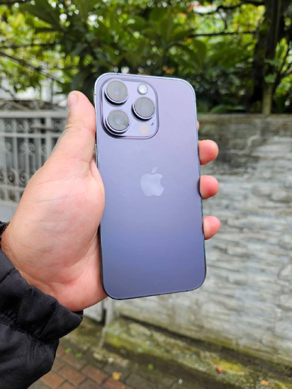 iPhone 14 PRO 128GB Deep Purple, iPhone 14 128GB Black 2