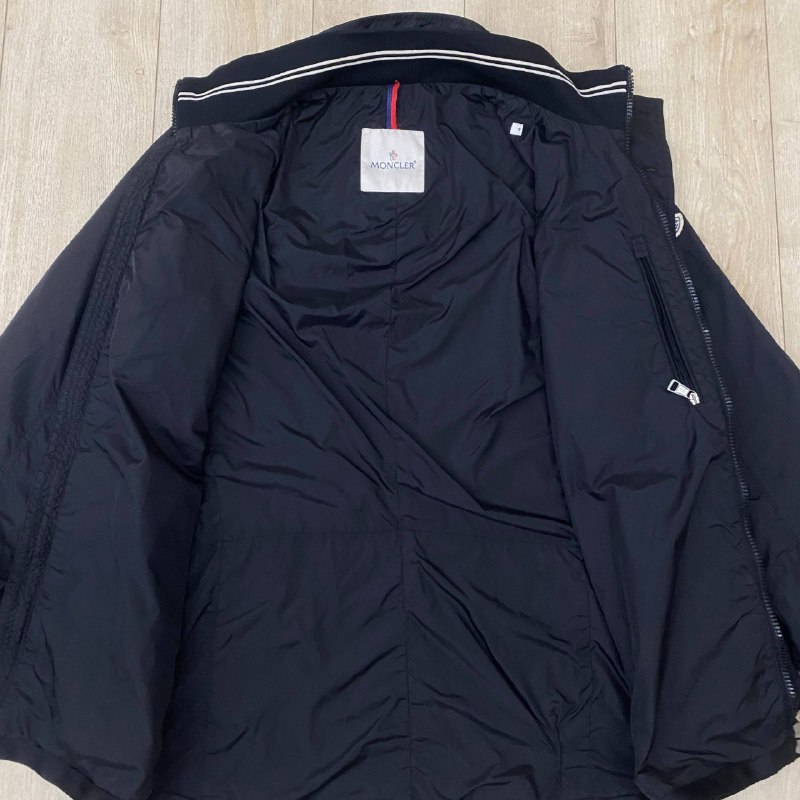 Куртка Moncler размер M-L 5