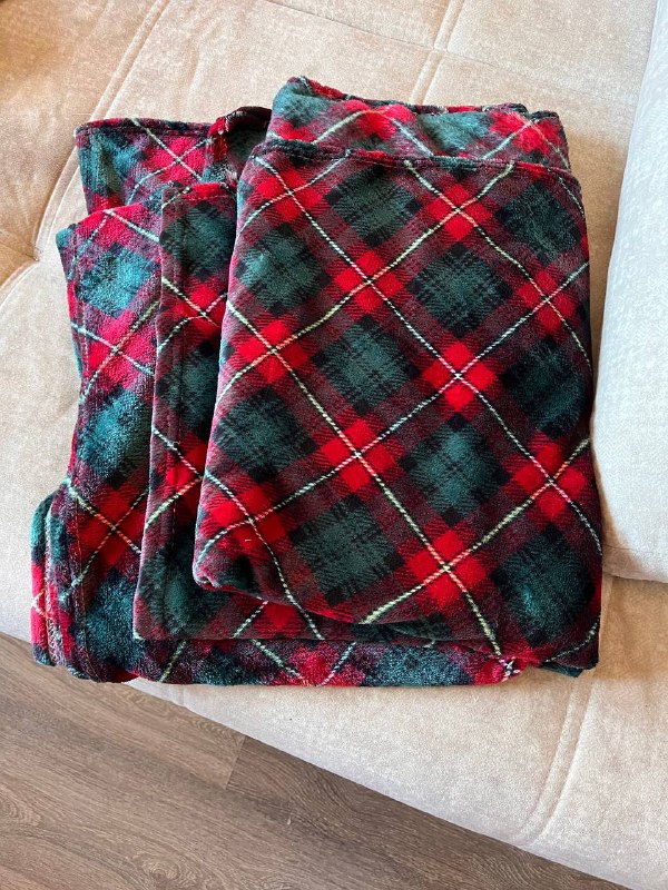 Настольные вентиляторы Miniso, плед, кувшин для фильтрации воды 2