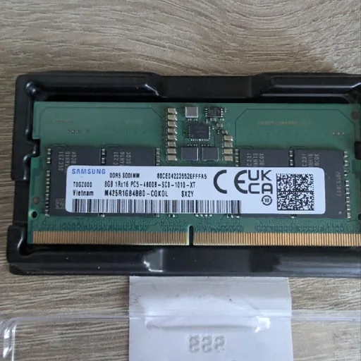 Оперативная память Samsung DDR5 SODIMM 8 ГБ