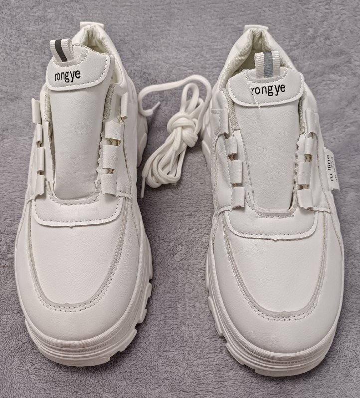 Ортопедические сандалии и городские кроссовки 9