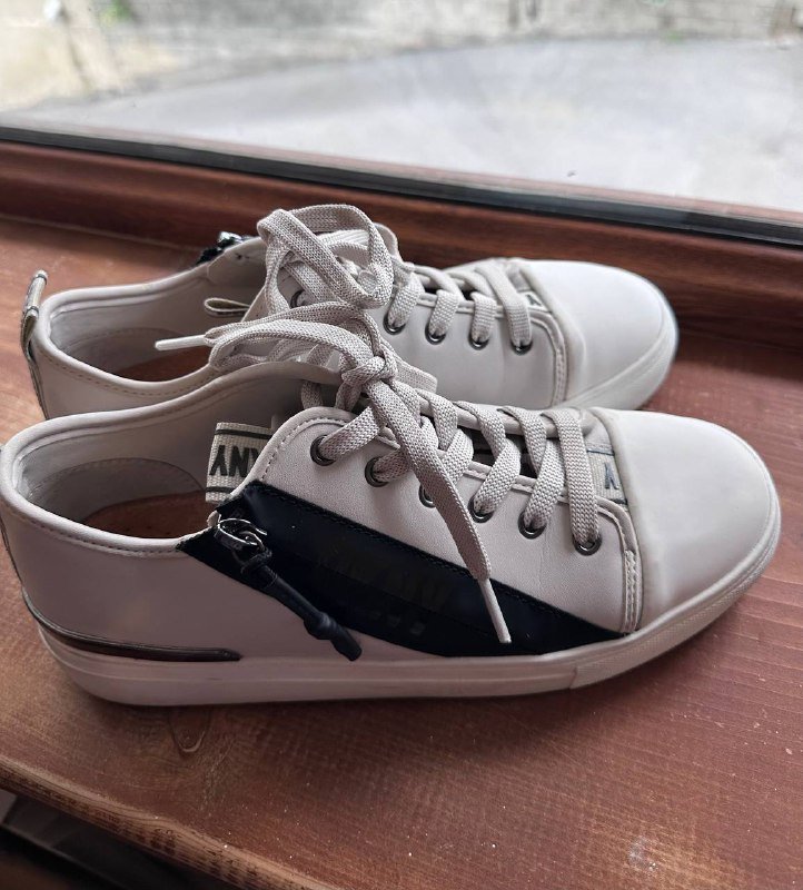 Кеды DKNY 39 размер 2