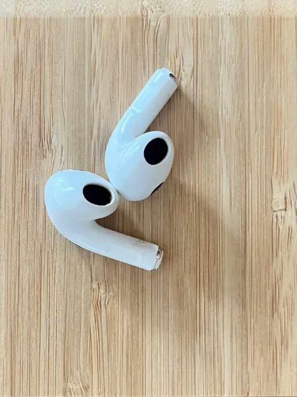 Apple AirPods 3