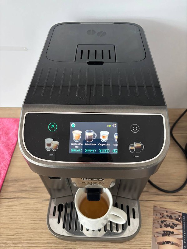 Кофе машина Delonghi ECAM320.70.TB
