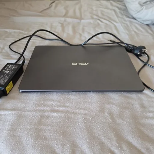 Ноутбук Asus ZenBook UX430U