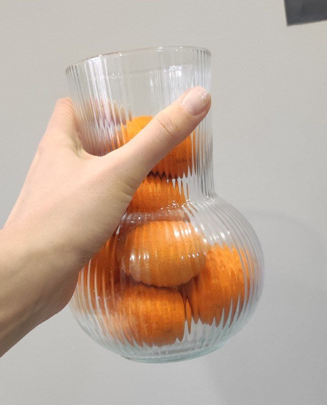 Ваза стеклянная 2