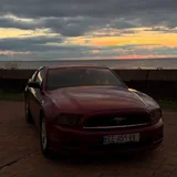 Ford Mustang 1