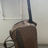 Travel bag with 2 wheels 4