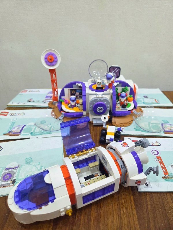 LEGO Friends Mars Space Base and Rocket 3