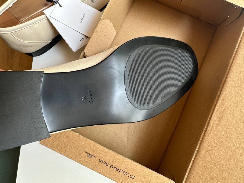 Кожаные лоферы 38 размер 3