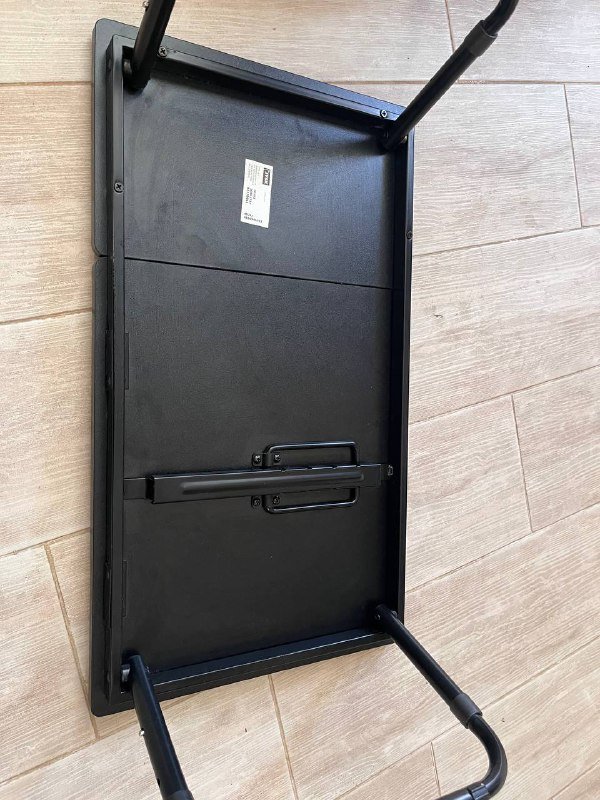 столик для ноутбука, фитнес-резинки, костыли 3