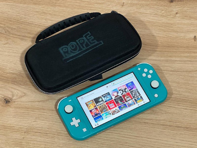 Чипованный Nintendo Switch Lite Turquoise
