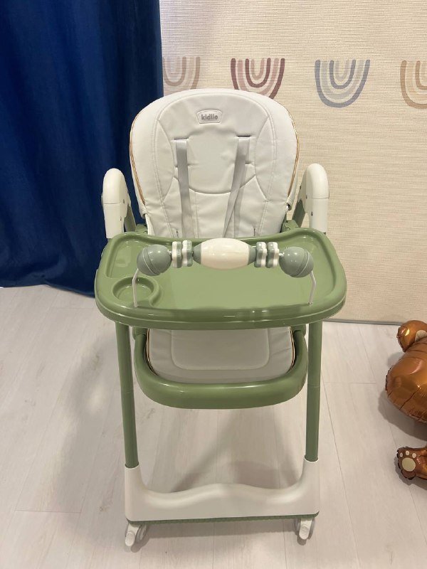 Столик для кормления 2