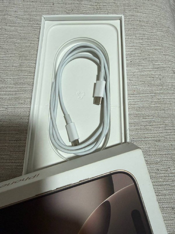 iPhone 16 Pro Max 256GB Desert Titanium eSIM 5