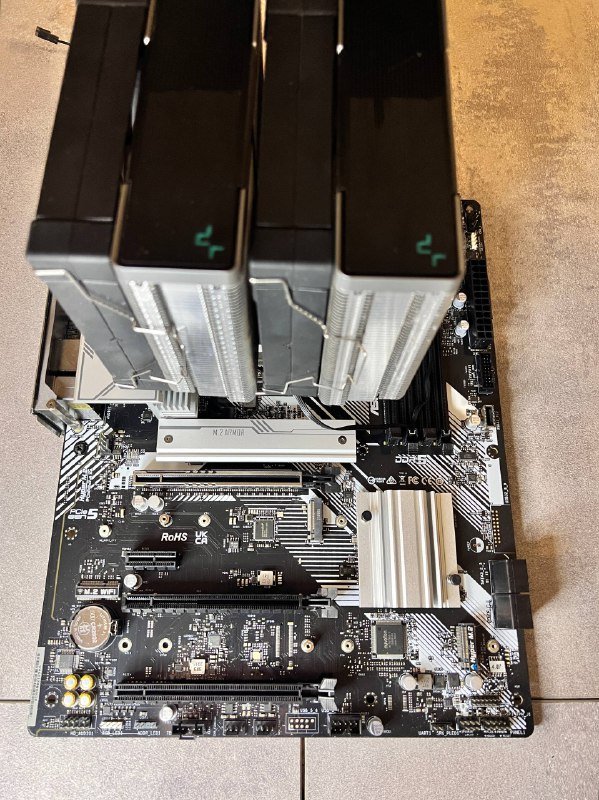 Игровой ПК с RTX 4070, монитор 32 дюйма, корпус с вентиляторами 5