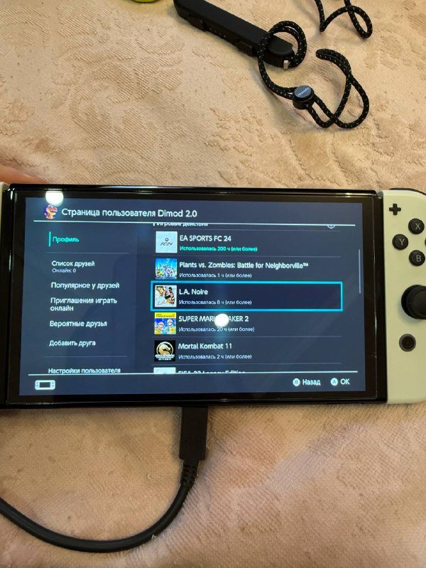 Nintendo Switch OLED, Joy-Con контроллеры, док-станция, microSD 128 ГБ, чехол 5