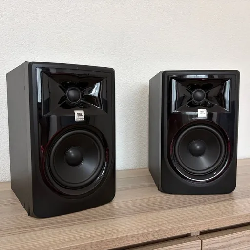 Студийные мониторы JBL 305P MkII