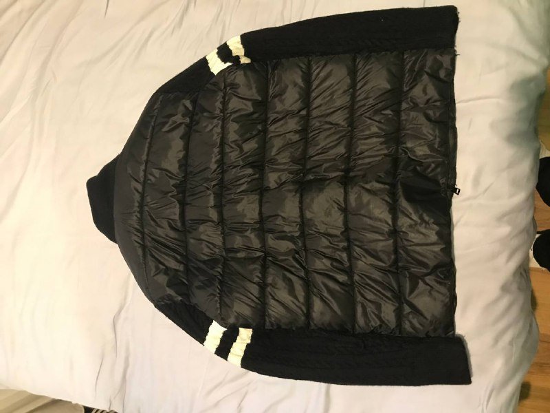 Canada Goose и Moncler пуховики размер Л