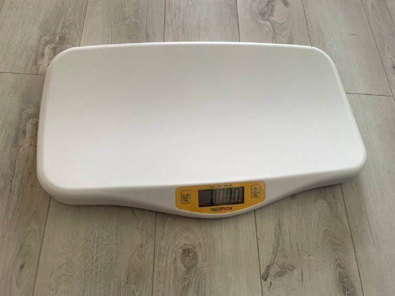 Детские весы для новорожденных Rossmax