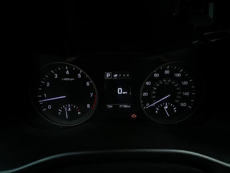 Hyundai Elantra SEL 2018 8