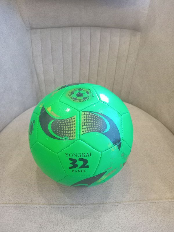 Мяч детский мягкий зелёный, красный в подарок