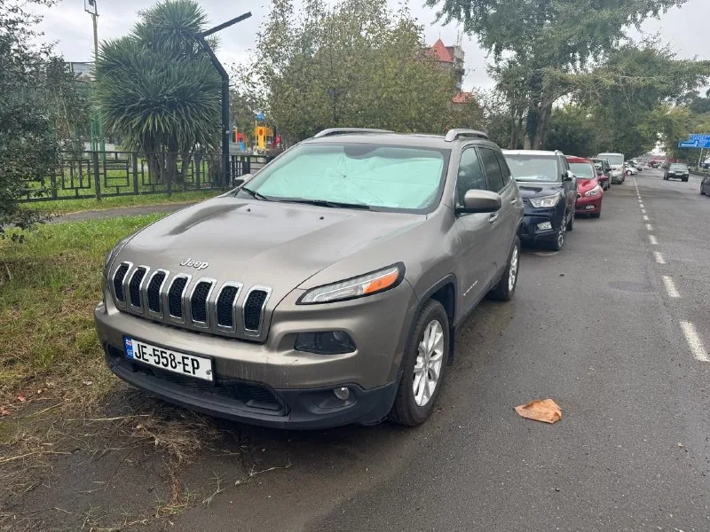 Jeep Cherokee 2017, 2.4 бензин/газ 1