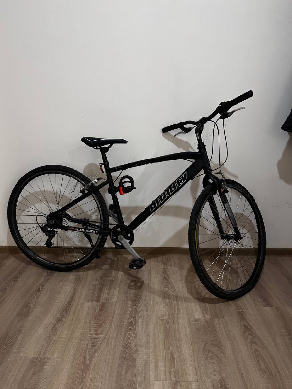 Велосипед Shimano с насосом, замком, новыми тормозами