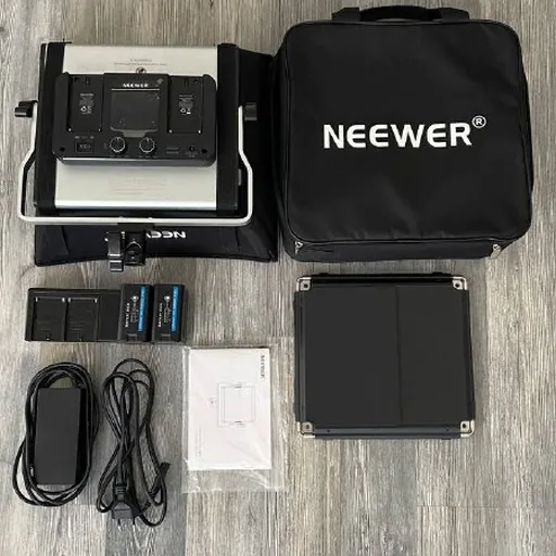 Видеосвет Neewer 660RGB