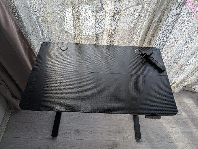 Стол с регулировкой высоты 60х100 3