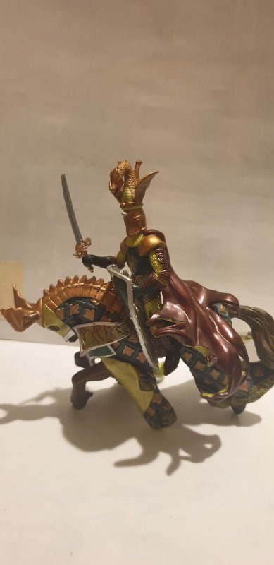 Фигурки рыцарей на конях, коллекция 5