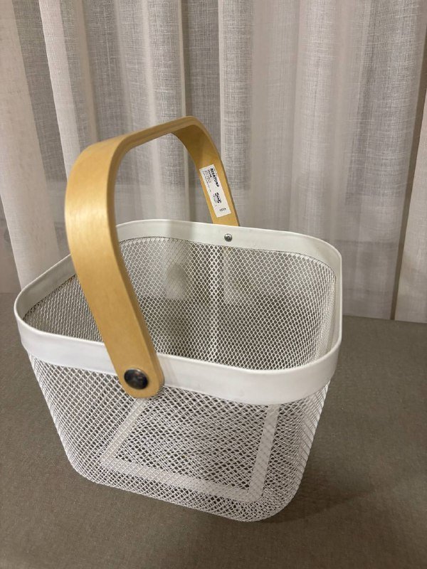 Корзина IKEA RISATORP металлическая с деревянной ручкой